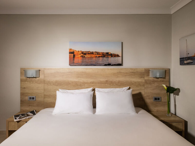 Qawra Palace Resort & Spa