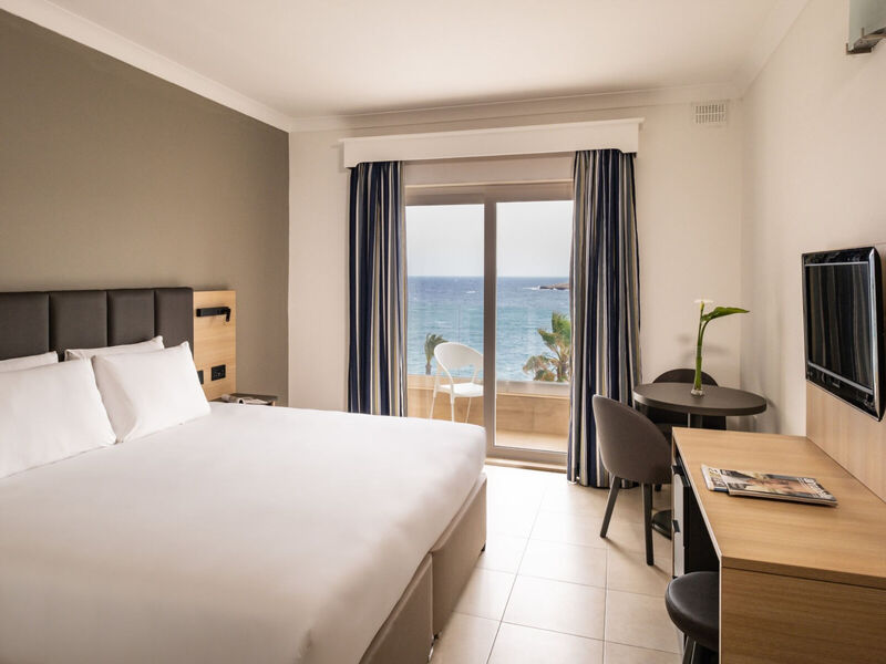 Qawra Palace Resort & Spa