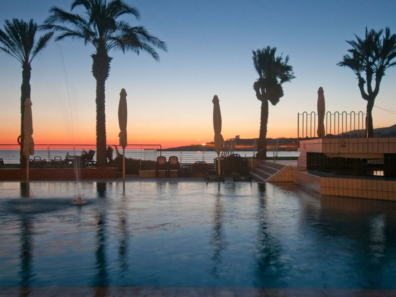 Qawra Palace Resort & Spa