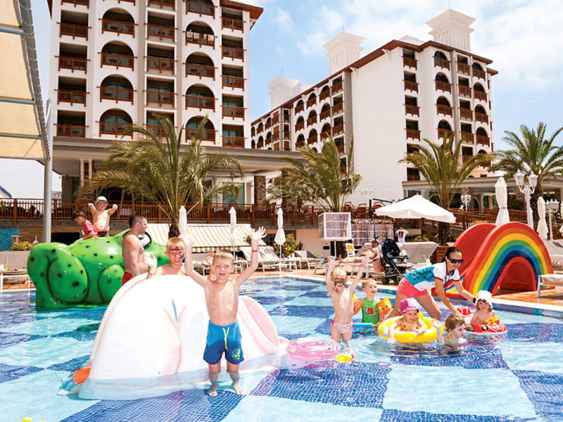 Quattro Beach SPA & Resort