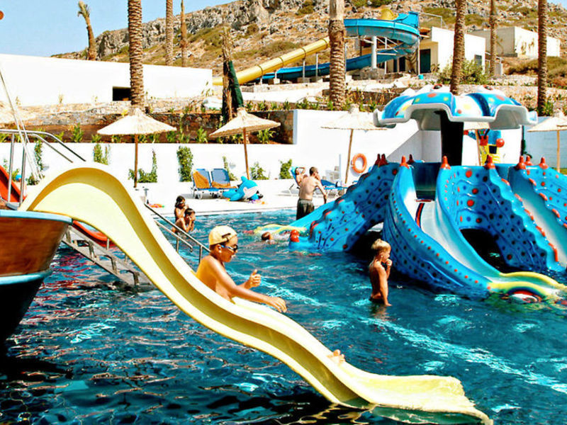 Radisson Blu Beach Resort