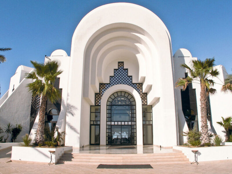 Radisson Blu Palace Resort & T