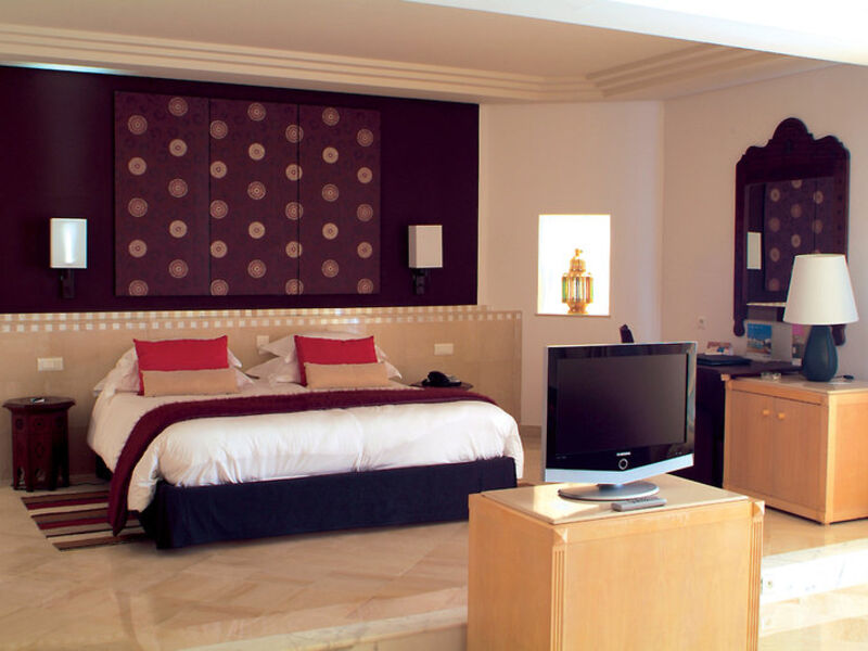 Radisson Blu Palace Resort & T