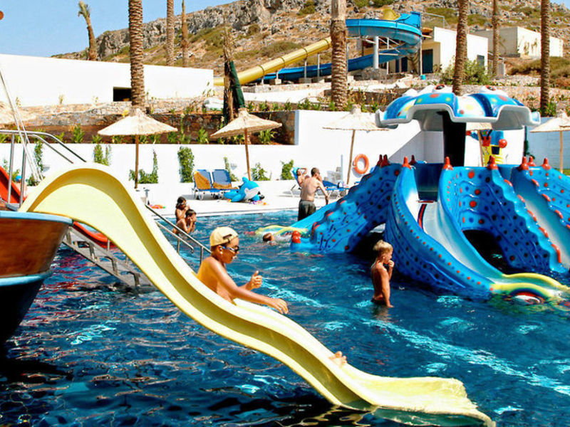 Radisson Blue Beach Resort