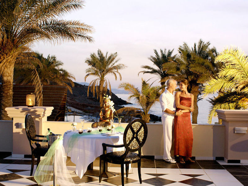 Radisson Blue Beach Resort