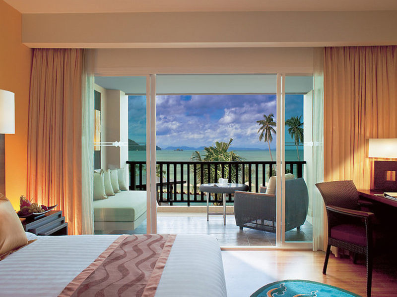 Radisson Plaza Resort Phuket