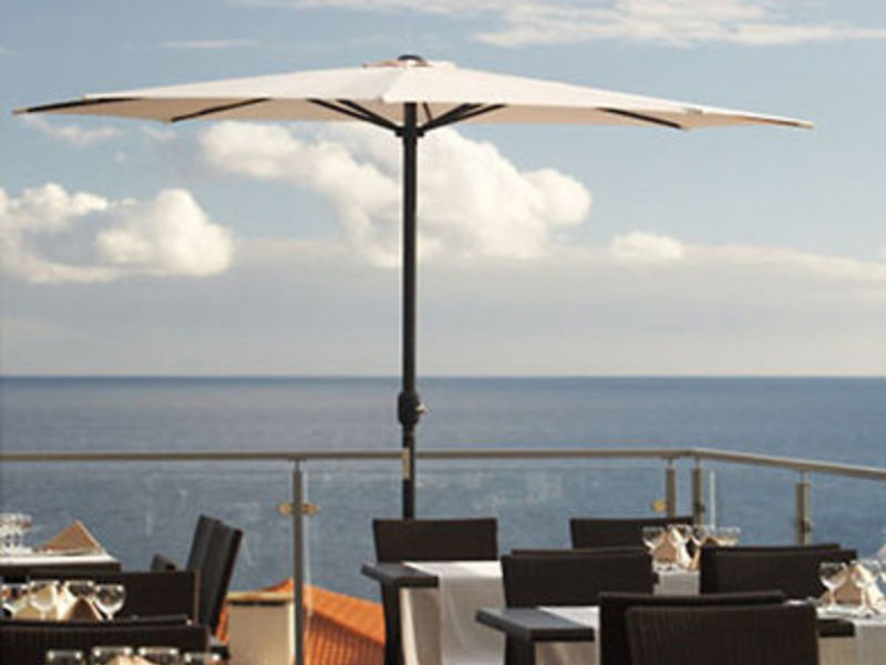Raga Hotel