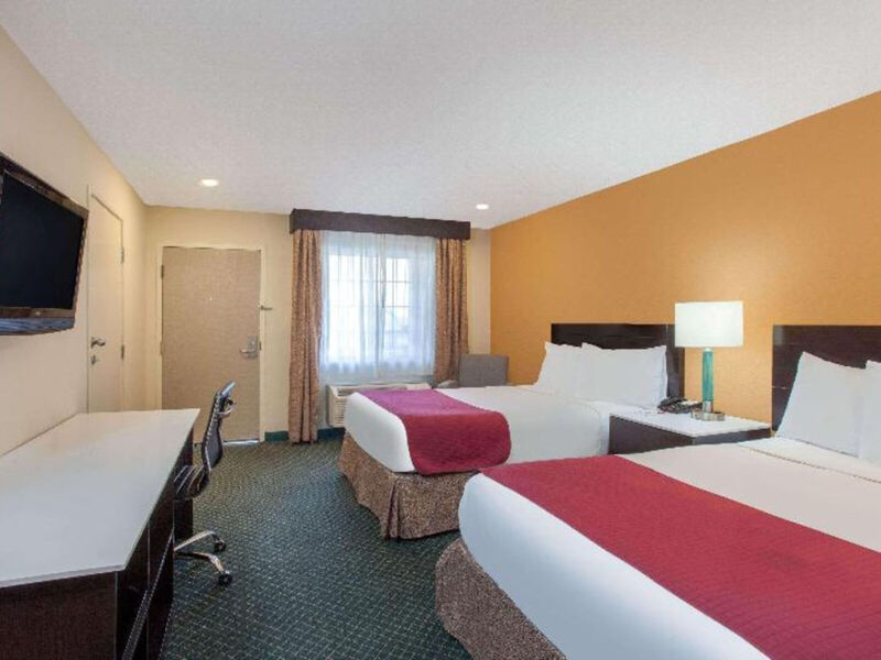 Ramada By Wyndham Culver City