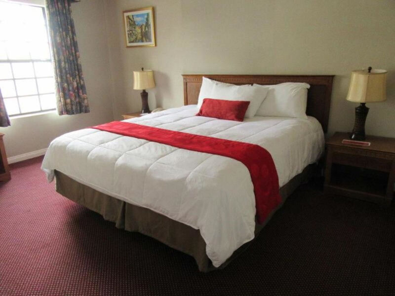 Ramada By Wyndham Los Angeles/Koreatown West