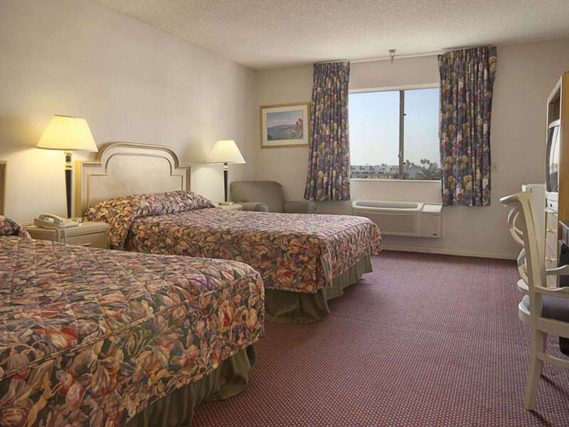 Ramada By Wyndham Los Angeles/Koreatown West