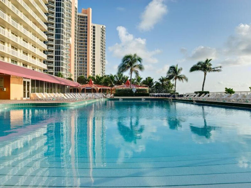 Ramada Plaza By Wyndham Marco Polo Beach Resort