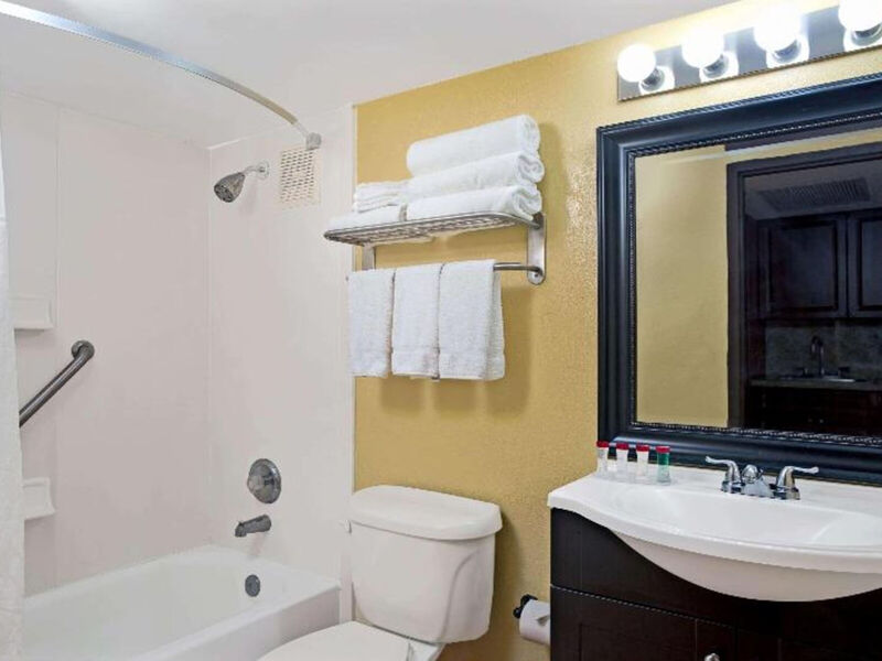 Ramada Plaza By Wyndham Marco Polo Beach Resort