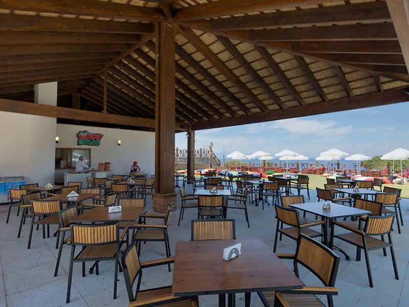 Ramada Resort Kusadasi