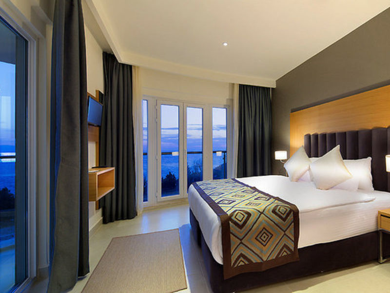 Ramada Resort Kusadasi