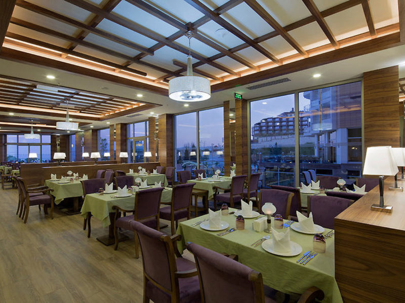 Ramada Resort Kusadasi