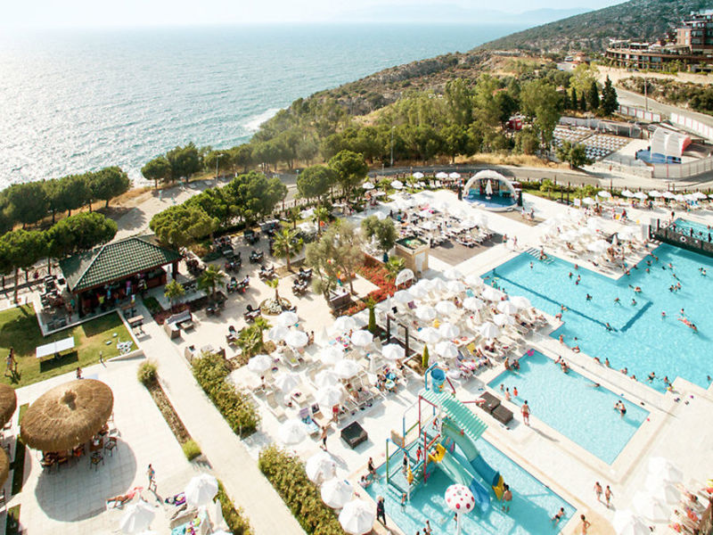 Ramada Resort Kusadasi