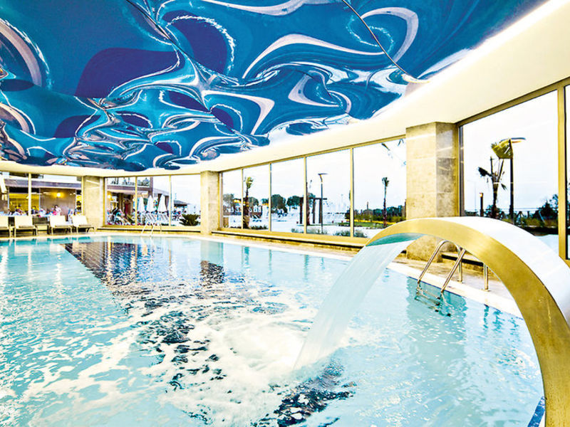 Ramada Resort Kusadasi