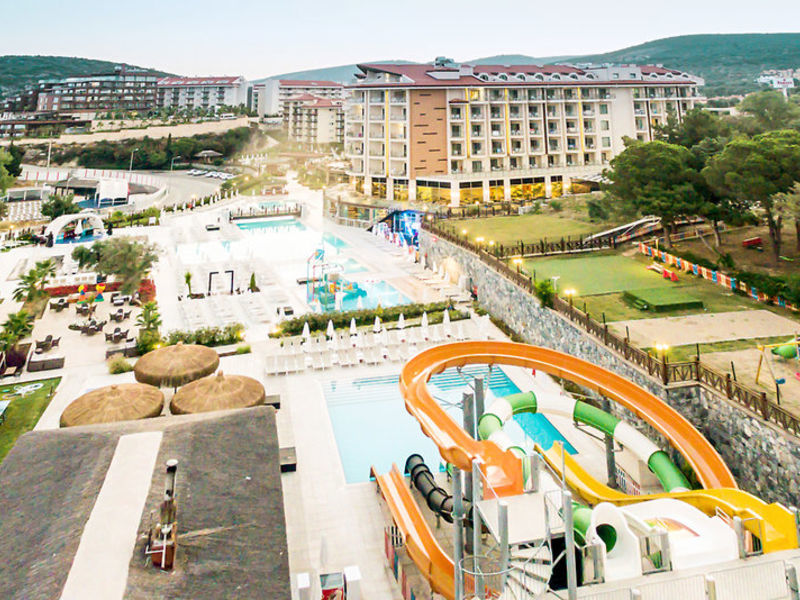 Ramada Resort Kusadasi
