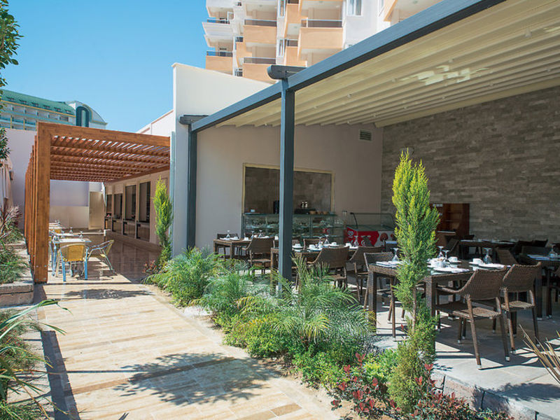 Ramada Resort Lara