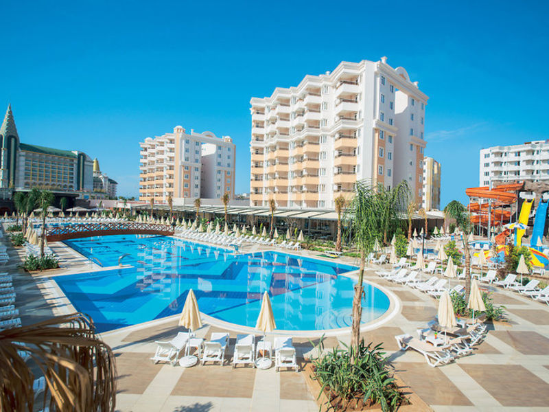 Ramada Resort Lara