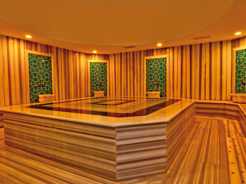 RAMADA Resort Side