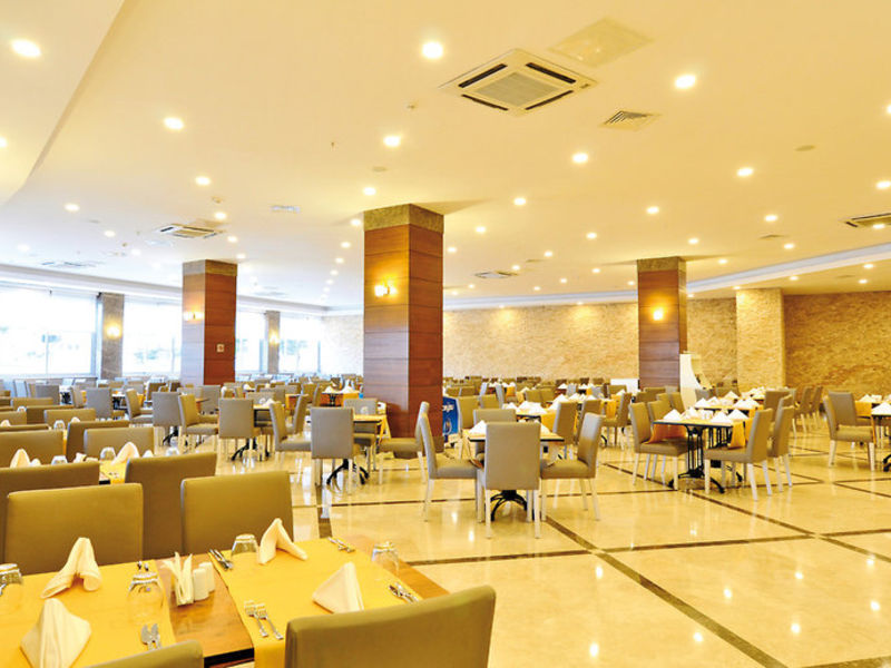 RAMADA Resort Side