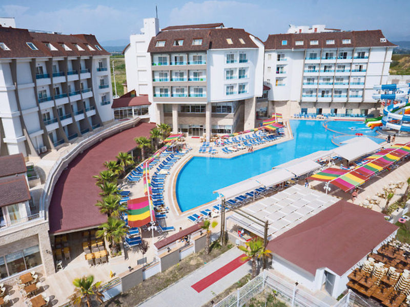 RAMADA Resort Side