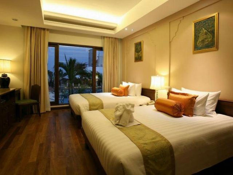 Ravindra Beach Resort & Spa