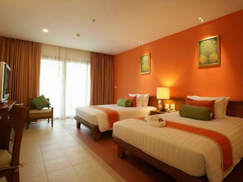 Ravindra Beach Resort & Spa