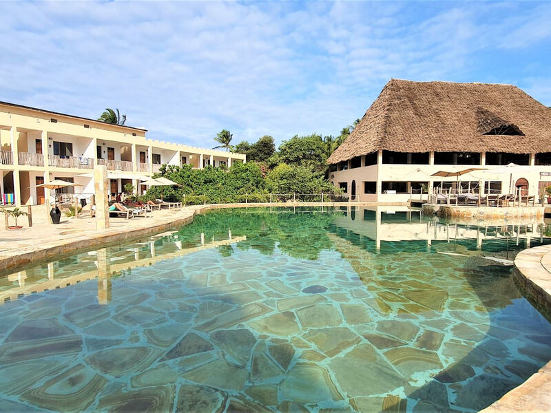 Reef And Beach Resort