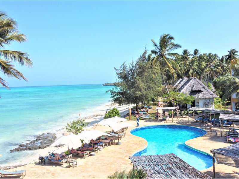 Reef And Beach Resort