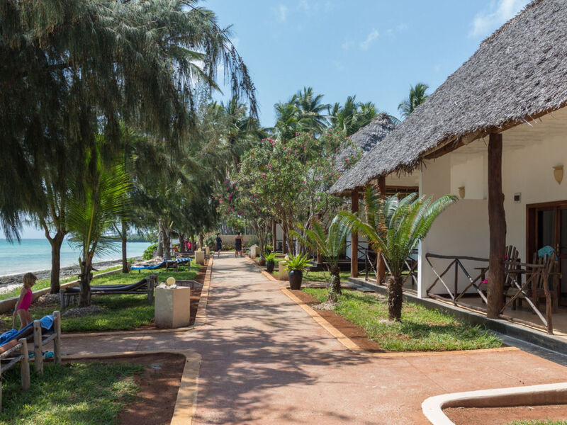 Reef And Beach Resort