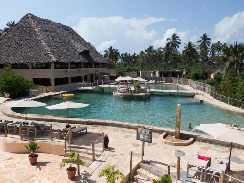 Reef And Beach Resort