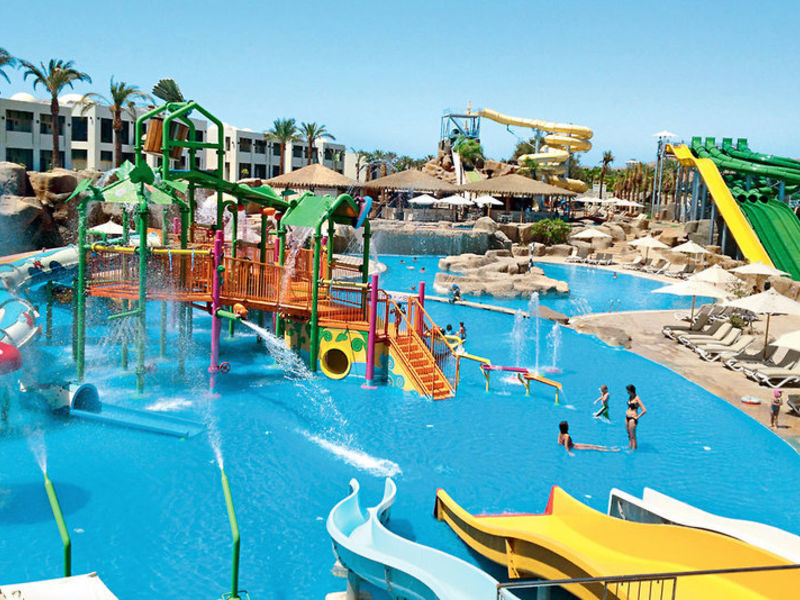 Reef Oasis Beach Resort