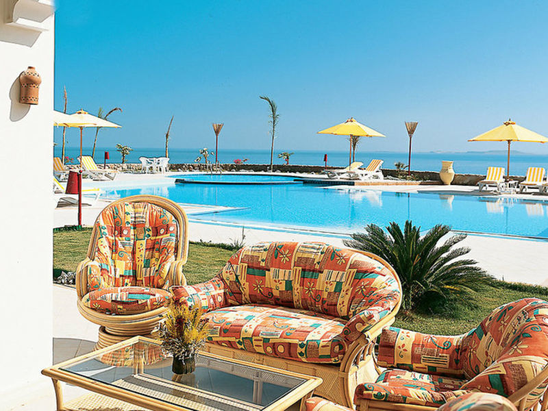 Reef Oasis Beach Resort