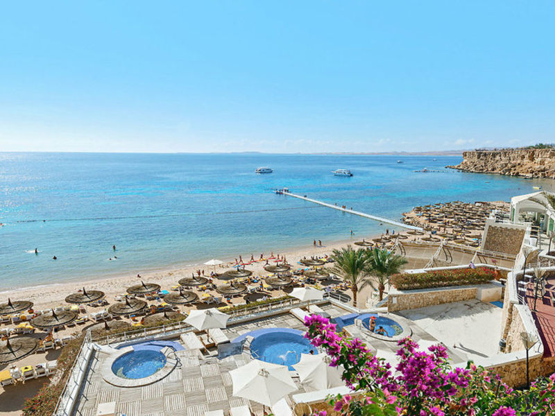 Reef Oasis Beach Resort
