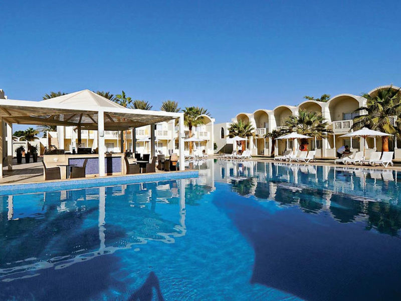 Reef Oasis Beach Resort