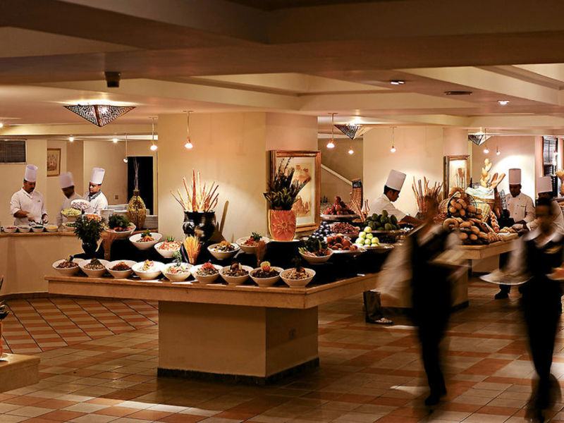 Reef Oasis Beach Resort