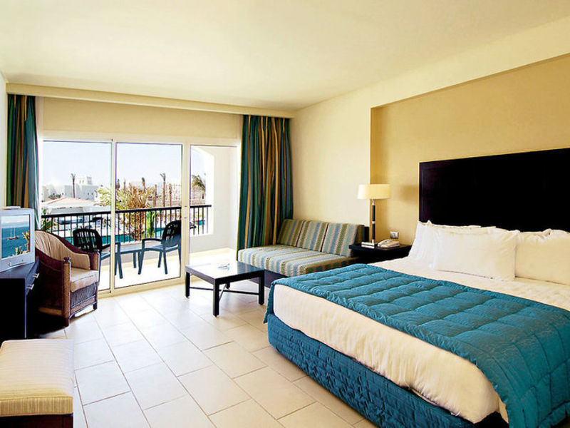 Reef Oasis Blue Bay Resort & SPA