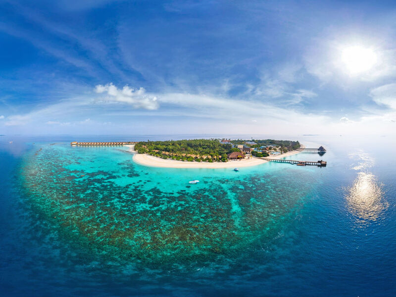 Reethi Faru Resort