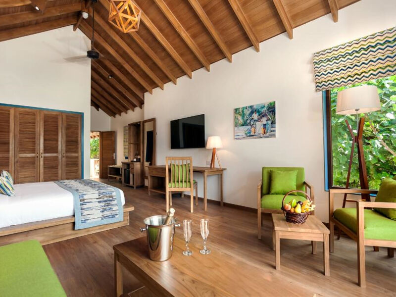 Reethi Faru Resort