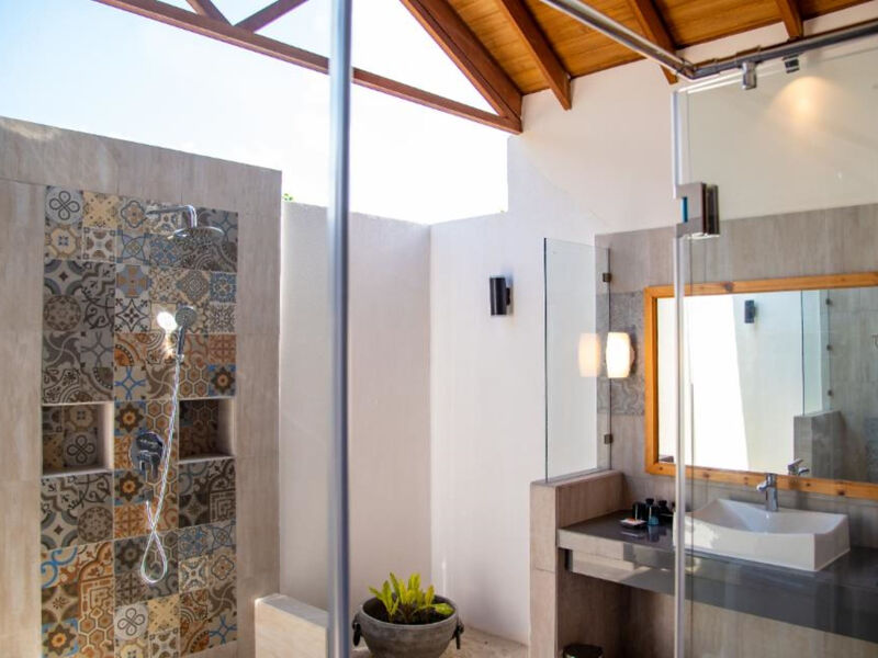 Reethi Faru Resort