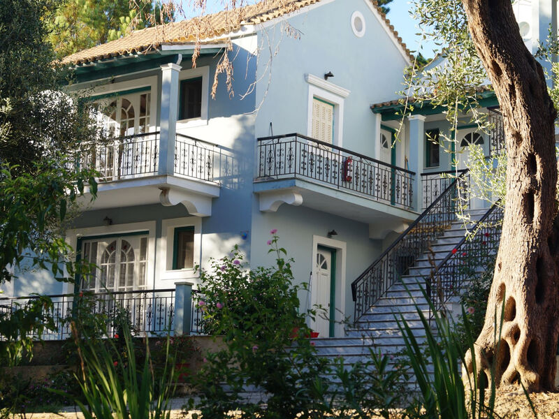 Rigos Apartments Vitalades