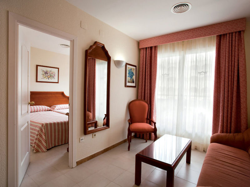RIU Costa Lago