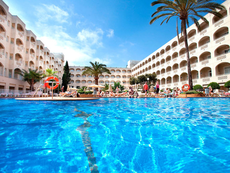 RIU Costa Lago
