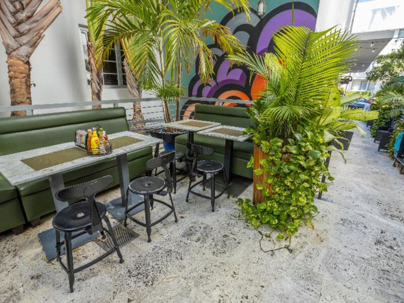 Riviera Suites South Beach
