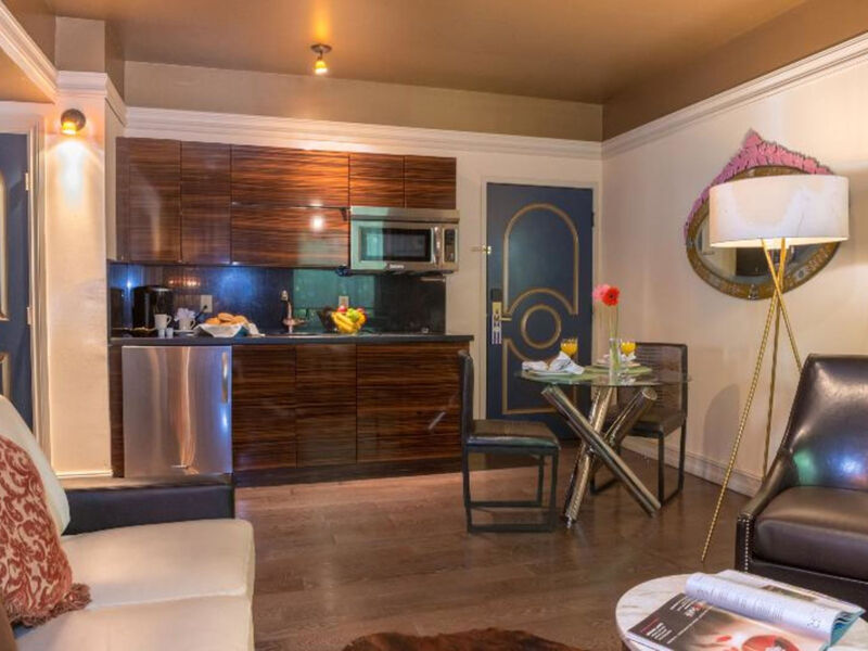 Riviera Suites South Beach