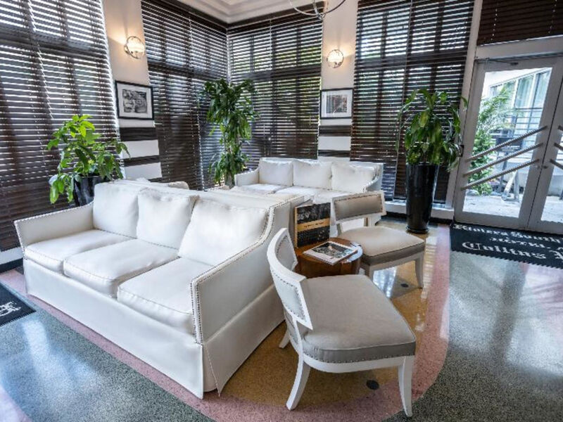 Riviera Suites South Beach