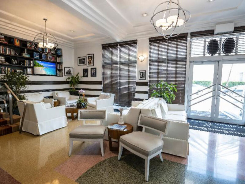 Riviera Suites South Beach