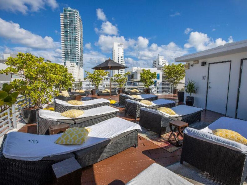 Riviera Suites South Beach